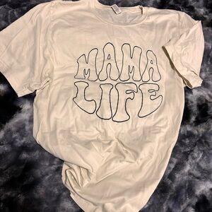 Cream Graphic Tee - Mama Life